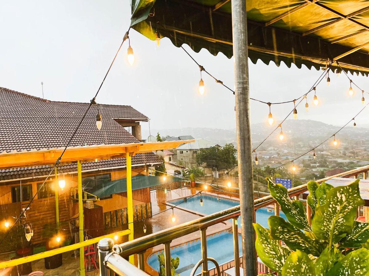Triple Hill Hotel Weija Экстерьер фото