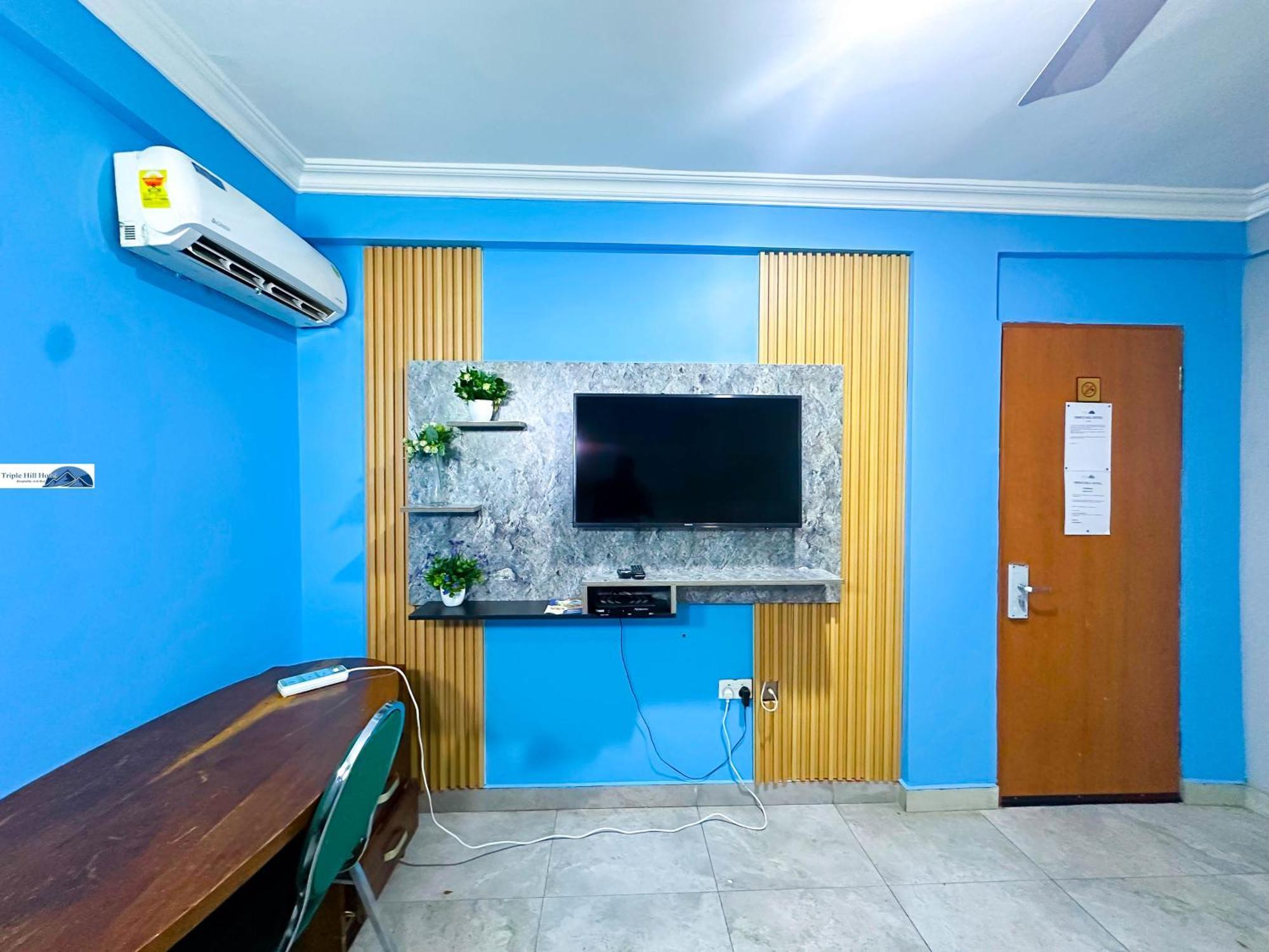 Triple Hill Hotel Weija Экстерьер фото