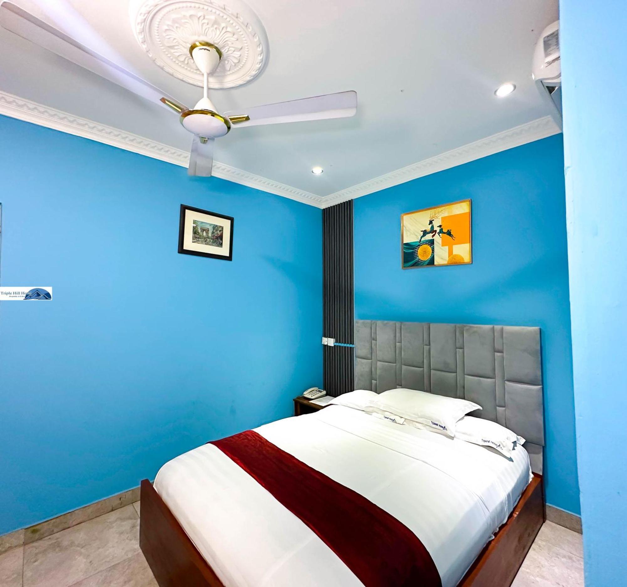 Triple Hill Hotel Weija Экстерьер фото