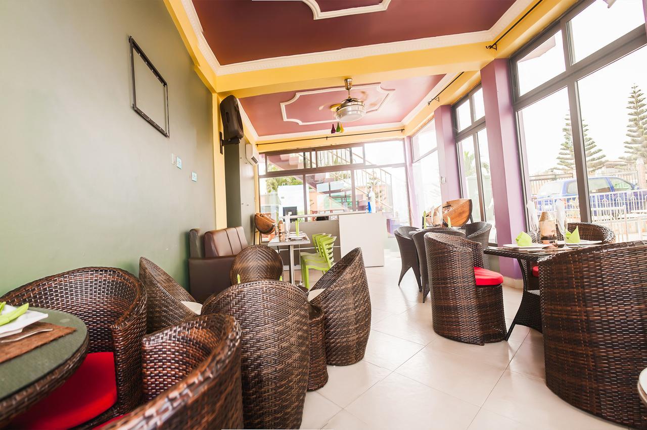 Triple Hill Hotel Weija Экстерьер фото